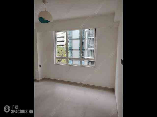 Wan Chai - Phoenix Court 06