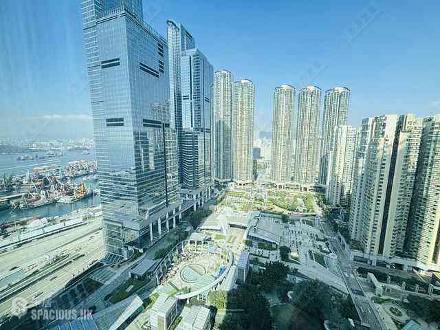 West Kowloon - The Harbourside 02