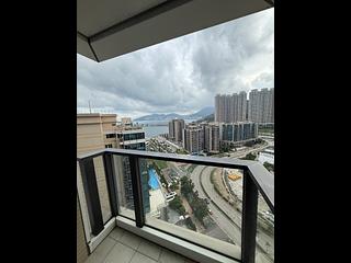 Tseung Kwan O - The Wings IIIB 02