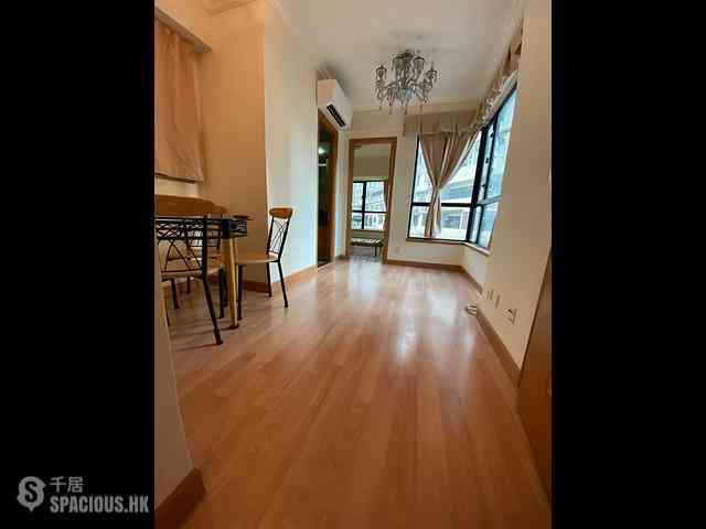Mid Levels West - Wilton Place 06