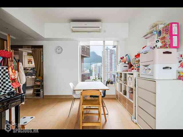 Kennedy Town - Cadogan 02