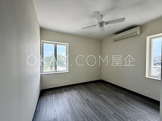 Chung Hom Kok - Villa Piubello 06