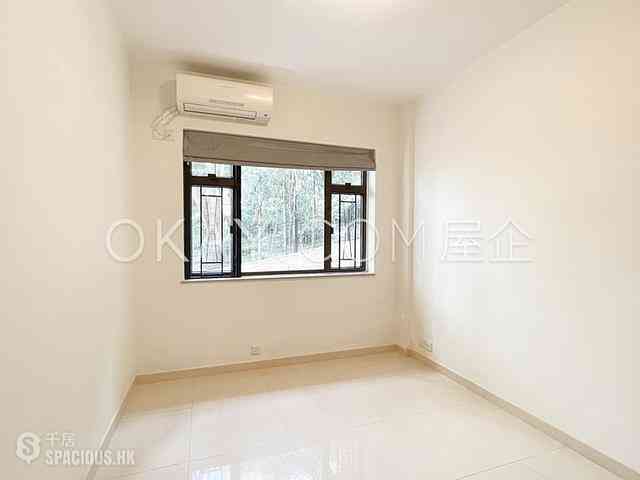 Mid Levels West - Hing Wah Mansions 07