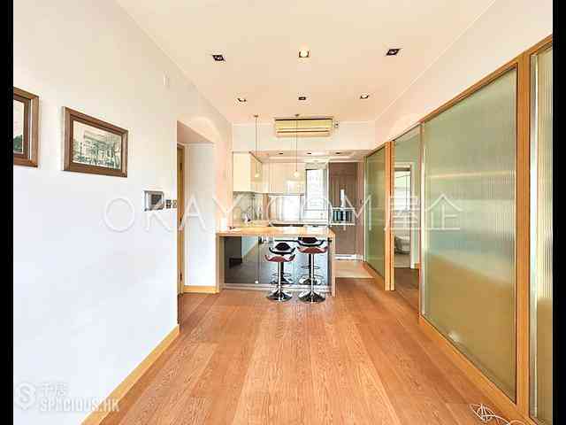 Mid Levels Central - Soho 38 01