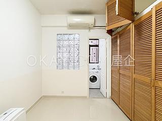 Mid Levels West - Hing Wah Mansions 16
