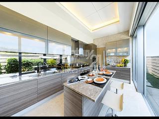 The Peak - 42, Plantation Road 08
