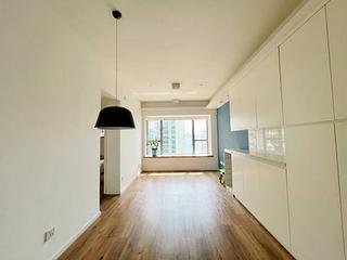 Sheung Wan - Queen's Terrace 03