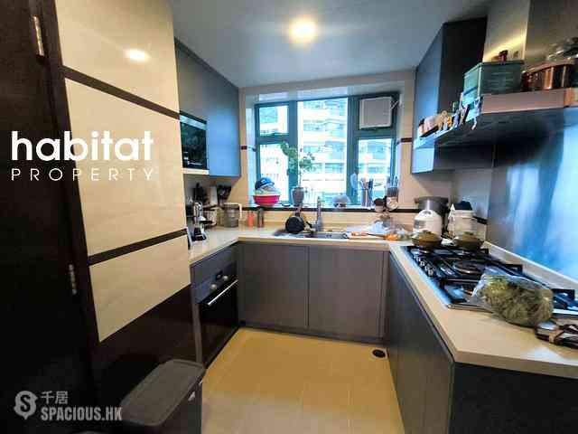 Pok Fu Lam - Royalton Phase 2 03