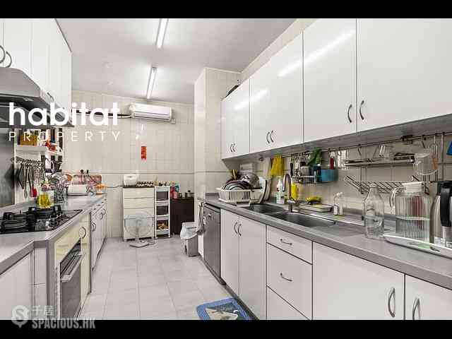 Mid Levels Central - Kennedy Heights 15