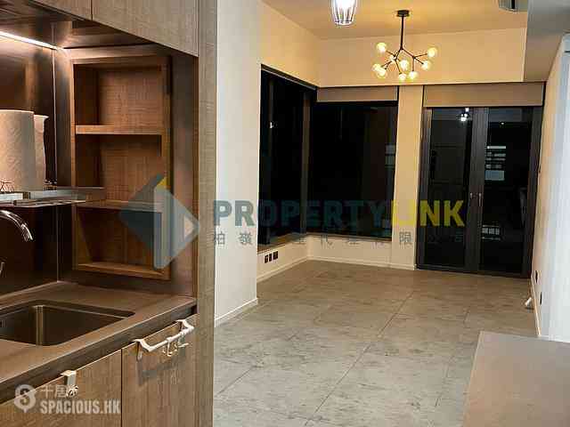 Sai Ying Pun - Bohemian House 05