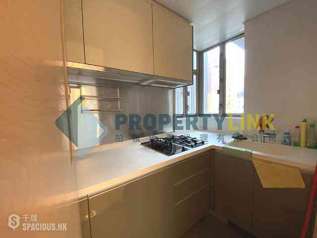 Sai Ying Pun - Island Crest 06