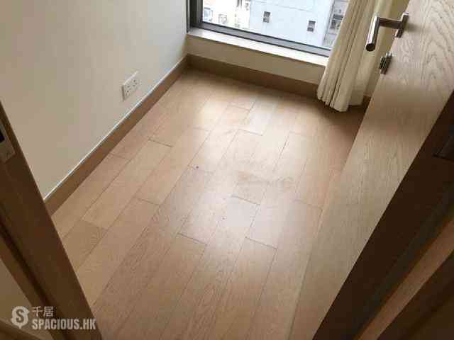 Sai Ying Pun - Island Crest 08