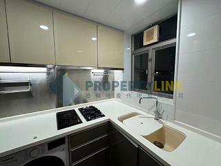 Sai Ying Pun - Island Crest 11