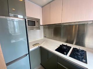 Sai Ying Pun - Island Crest 05