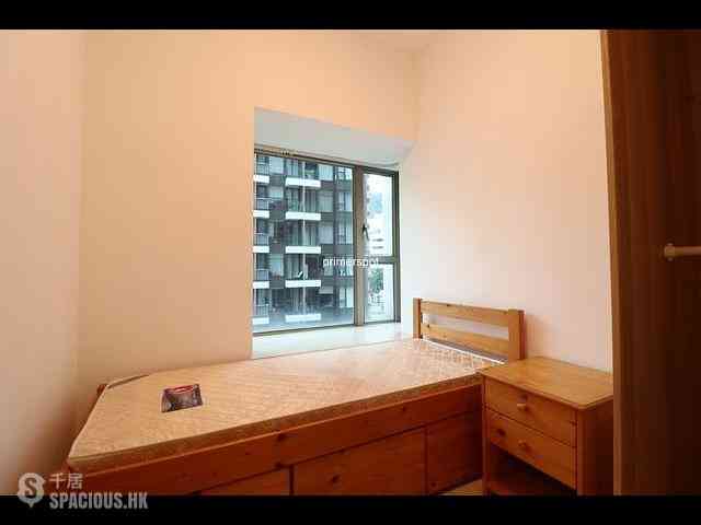 Wan Chai - The Zenith Phase 1 Block 2 05