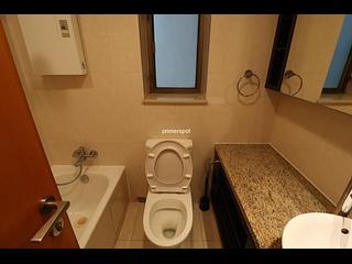 Wan Chai - The Zenith Phase 1 Block 2 06