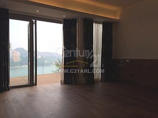 Repulse Bay - The Beachfront 21