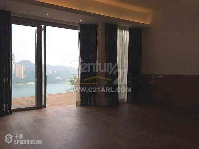 Repulse Bay - The Beachfront 21