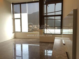 Repulse Bay - The Beachfront 16