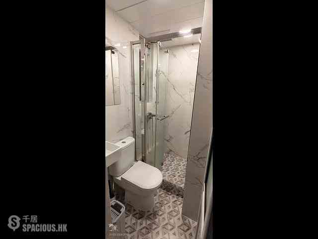 Sheung Wan - Kam Fung Building 02
