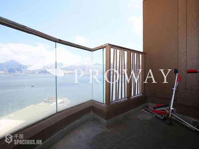 Sai Wan Ho - Grand Promenade 03