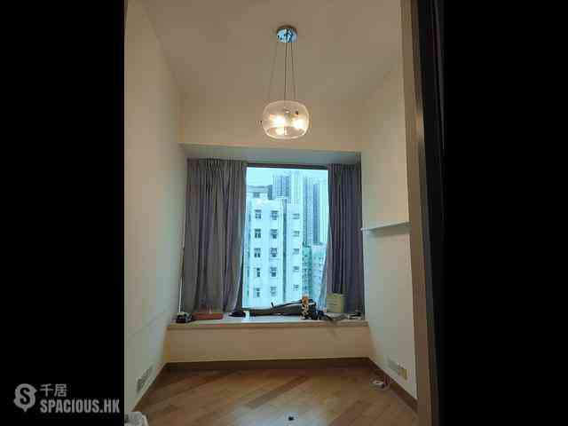 Shau Kei Wan - i・UniQ Residence 02