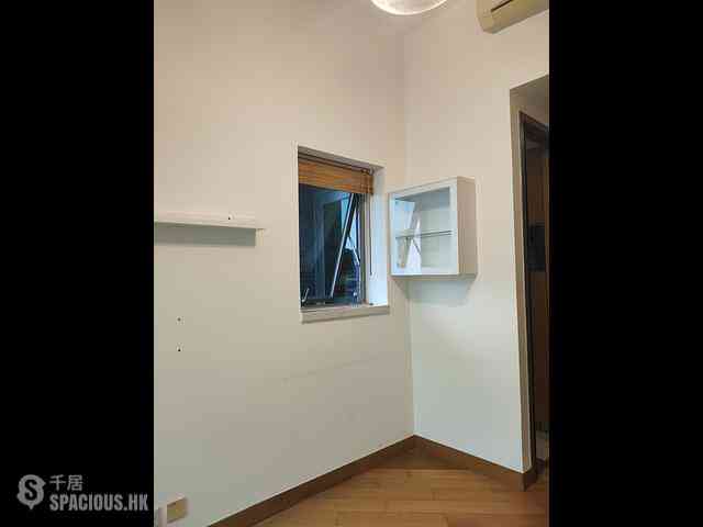 Shau Kei Wan - i・UniQ Residence 03
