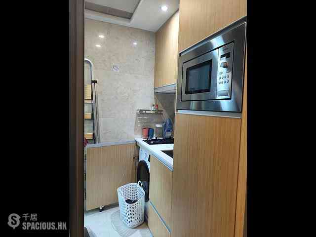 Shau Kei Wan - i・UniQ Residence 09