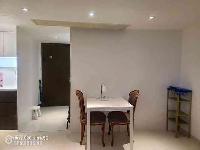 Wan Chai - Convention Plaza Apartments 02