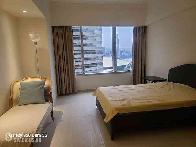 Wan Chai - Convention Plaza Apartments 03