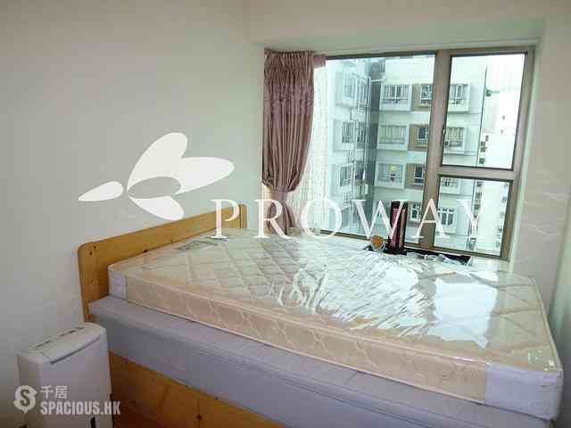 Wan Chai - The Zenith 05