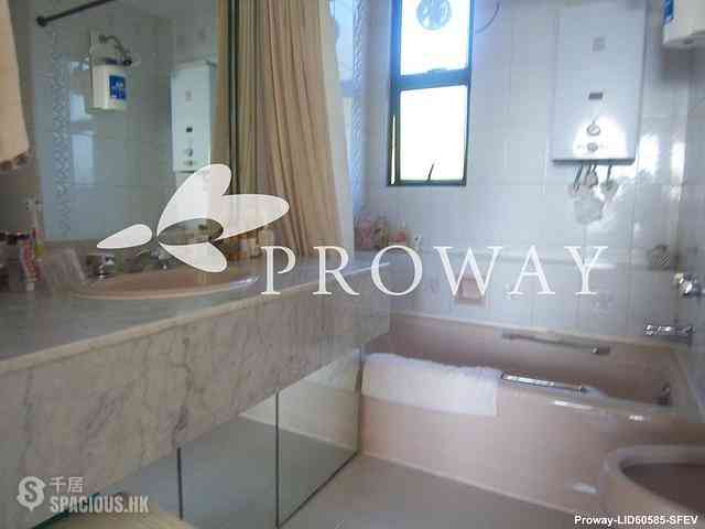 Repulse Bay - The Brentwood 06