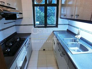Mid Levels Central - Hillsborough Court 05