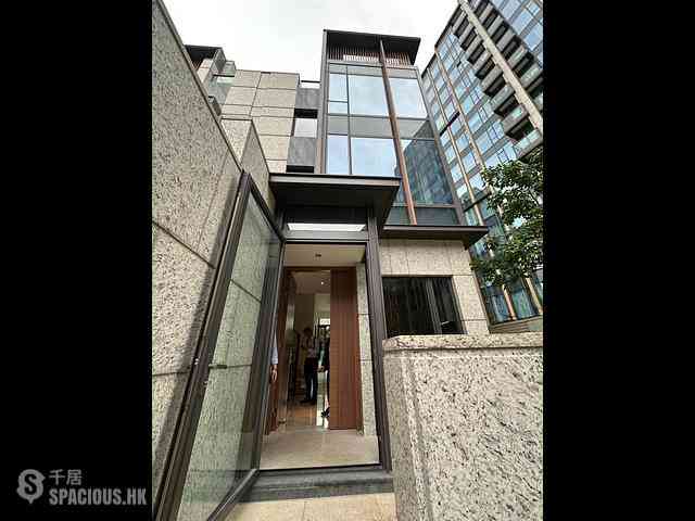 Kam Tin - Crescent Green House 01