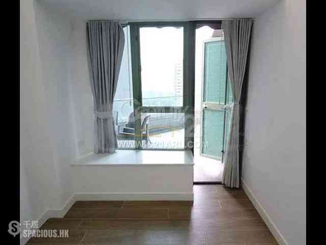Tai Hang - Y.I 02