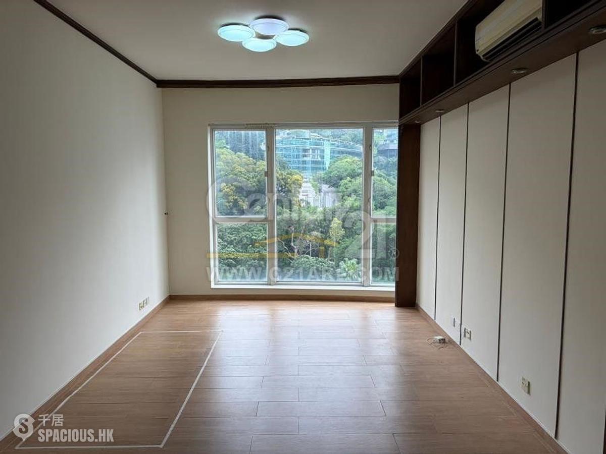 Wan Chai - Star Crest 01