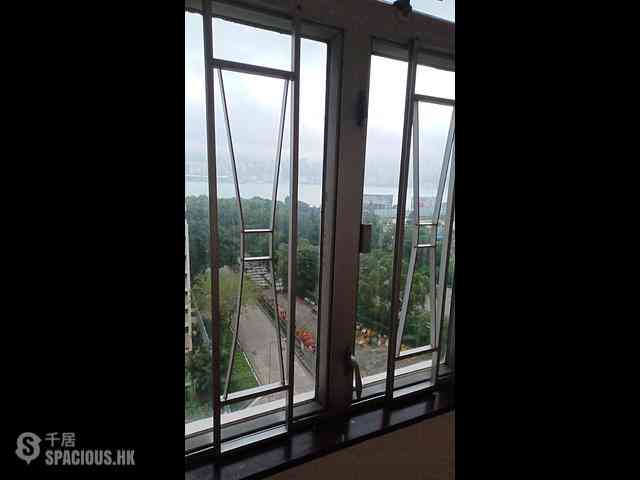 Quarry Bay - Riviera Mansion 01