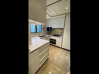 Kai Tak - Monaco Phase 1 Tower 2B 10