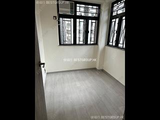 Sai Ying Pun - Fu Moon Building 06