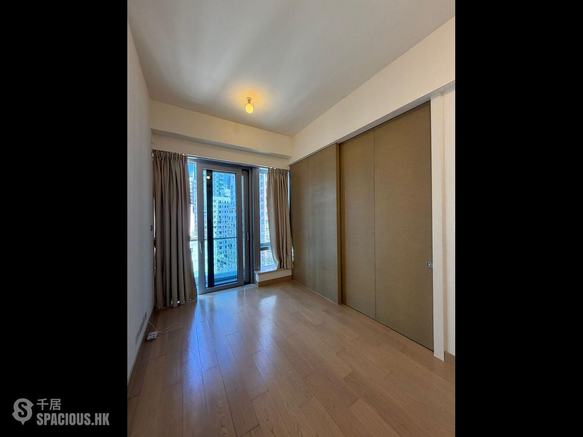 Sai Wan Ho - Island Residence 01