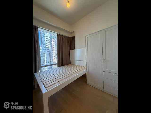 Sai Wan Ho - Island Residence 08