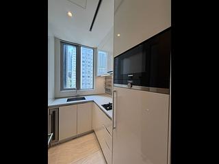 Sai Wan Ho - Island Residence 09