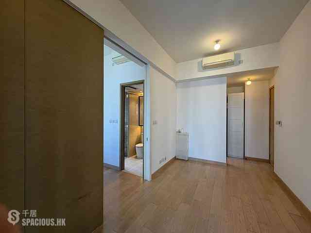 Sai Wan Ho - Island Residence 10