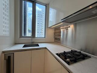 Sai Wan Ho - Island Residence 11