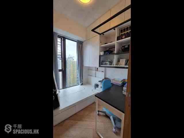 Kai Tak - Vibe Centro Block 1A 08