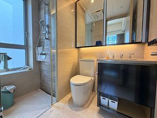 Sai Wan Ho - Island Residence 14