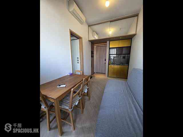 Tai Kok Tsui - Square Mile Phase 5 Gateway · Square Mile 01