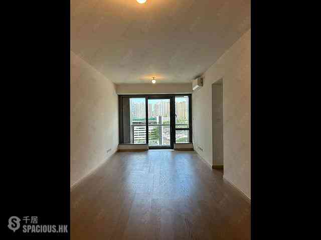 Wong Chuk Hang - The Southside Phase 2 La Marina Tower 1B 02