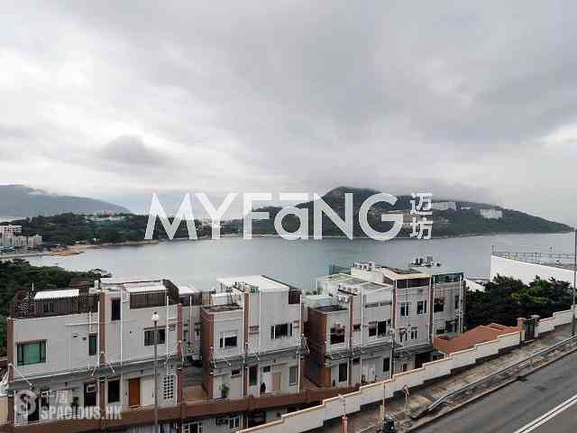 Chung Hom Kok - Pinewaver Villas 03