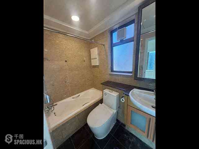 Shek Tong Tsui - The Belcher's Phase 2 Block 8 14